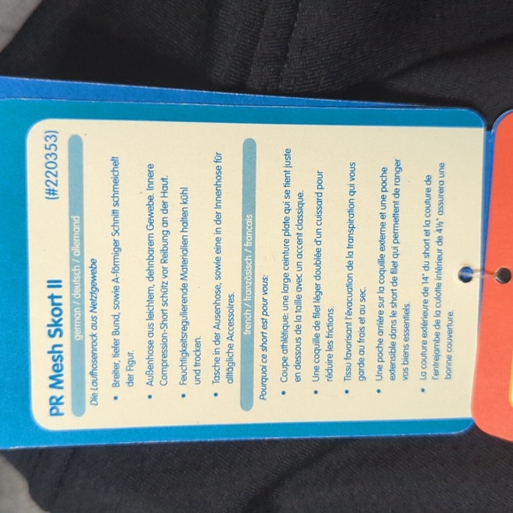 Two Pair of Brooks Women's Running Skorts - Picture 14 of 16